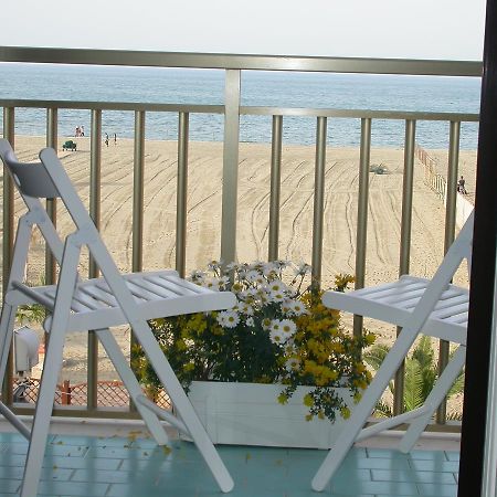 Le Nereidi Beb Bed and Breakfast Margherita Di Savoia Eksteriør billede